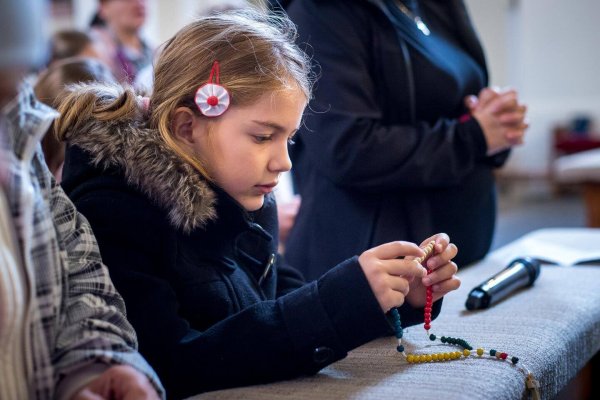 Výzva Stálé rady České biskupské konference k modlitbě růžence Výzva Stálé rady České biskupské konference k modlitbě růžence