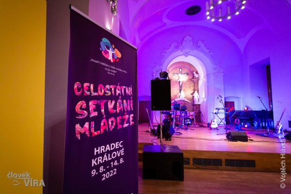 Hradec Králové zaplní několik tisíc mladých věřících z celé republiky